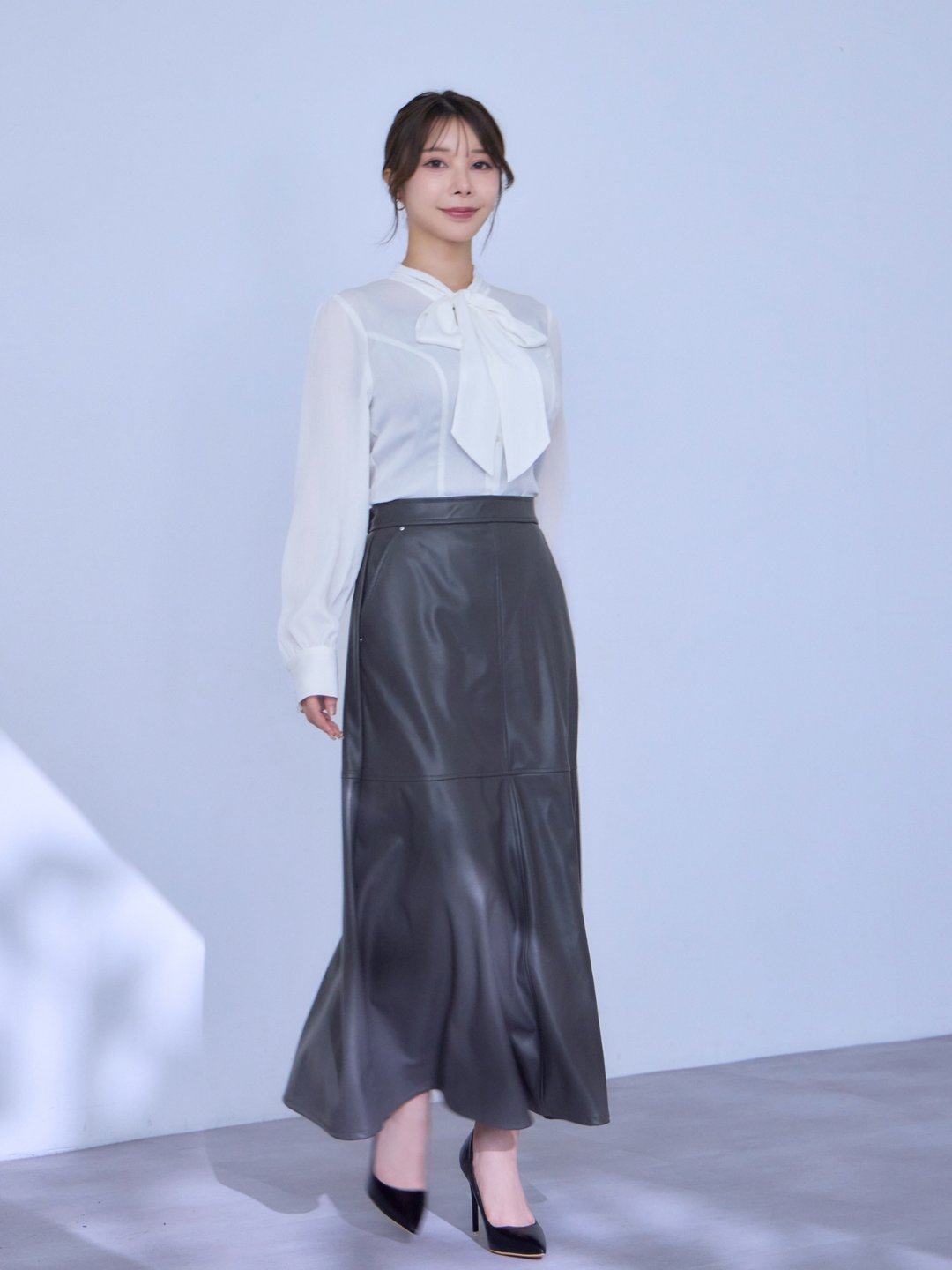 overE│胸が大きな女性のブランド on X: 