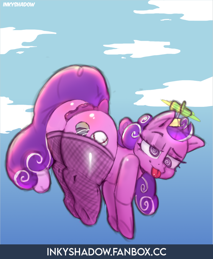 InkyShadow69's tweet image. Screwing around