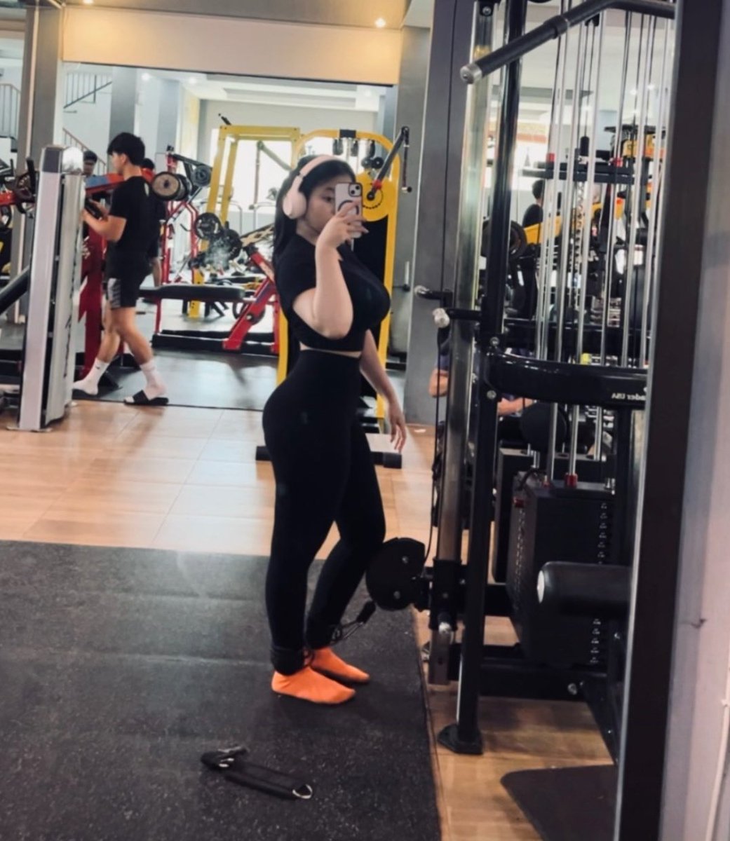 NikitaCintya_'s tweet photo. Gym https://t.co/Yn8eRPCUzB