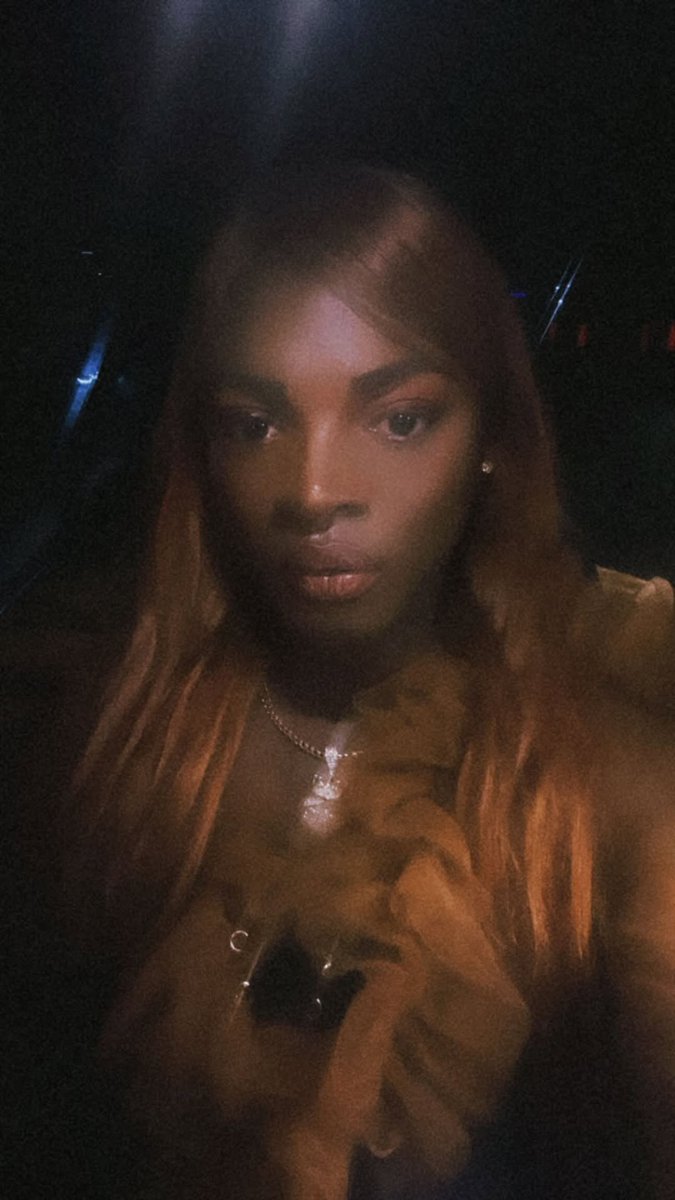 TruthisMakayla's tweet photo. #saturday #drunkvibes https://t.co/2jJu6HRe4z