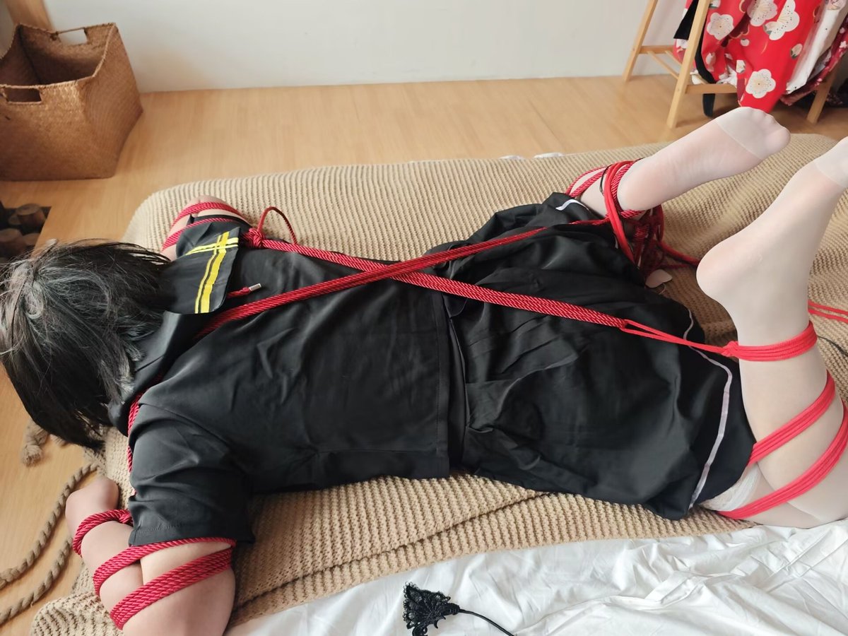 近况～～～～
已经瘦了一些
继续努力减肥～