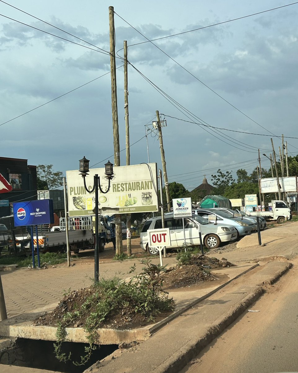 Joseph Beyanga Joe Walker (@akeda4) on Twitter photo Dear <a href="/MoWT_Uganda/">Ministry of Works & Transport</a>,
The contractor you gave a job to do pedestrian walkways on Ssonde road, Namugongo seems to have instead set up a roadside vegetable garden.
These works that were originally meant to be completed before Martyrs day in 2024. But as we count down to this yearโs Dear <a href="/MoWT_Uganda/">Ministry of Works & Transport</a>,
The contractor you gave a job to do pedestrian walkways on Ssonde road, Namugongo seems to have instead set up a roadside vegetable garden.
These works that were originally meant to be completed before Martyrs day in 2024. But as we count down to this yearโs