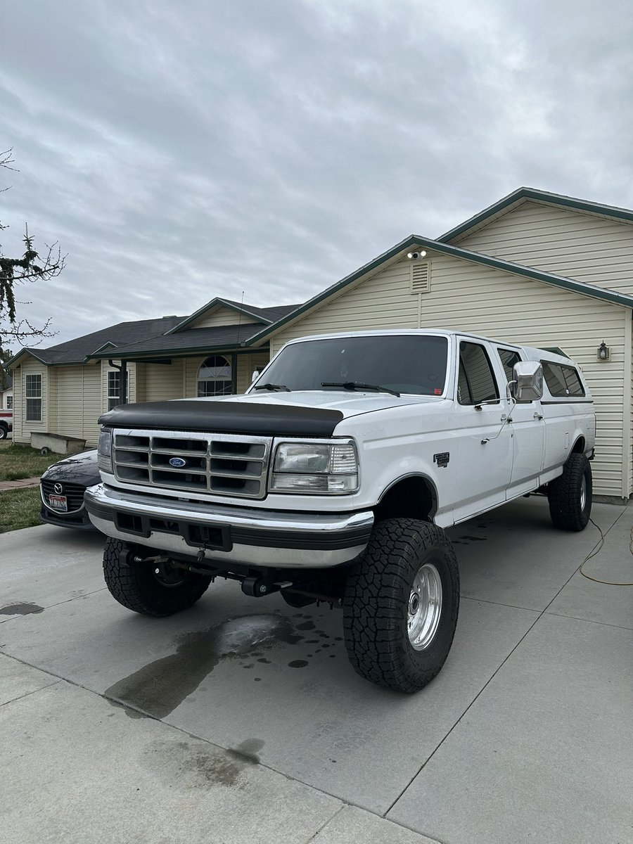 thought water pump went out, nope coolant coming from front cover 👎 guess it’s time to rip the motor out and reseal it