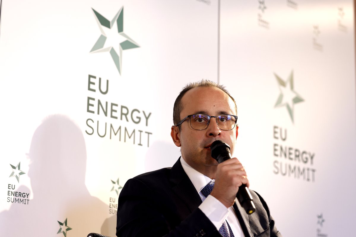 🇪🇺 ⚡ <a href="/CristianSBusoi/">Cristian Bușoi</a>, Secretary of State of Romania, shared that recent events should serve as a wake-up call for Europe, emphasising that both the Green Deal and energy security are crucial for the future.

🗣️ “I strongly believe that the green deal will ensure us in a