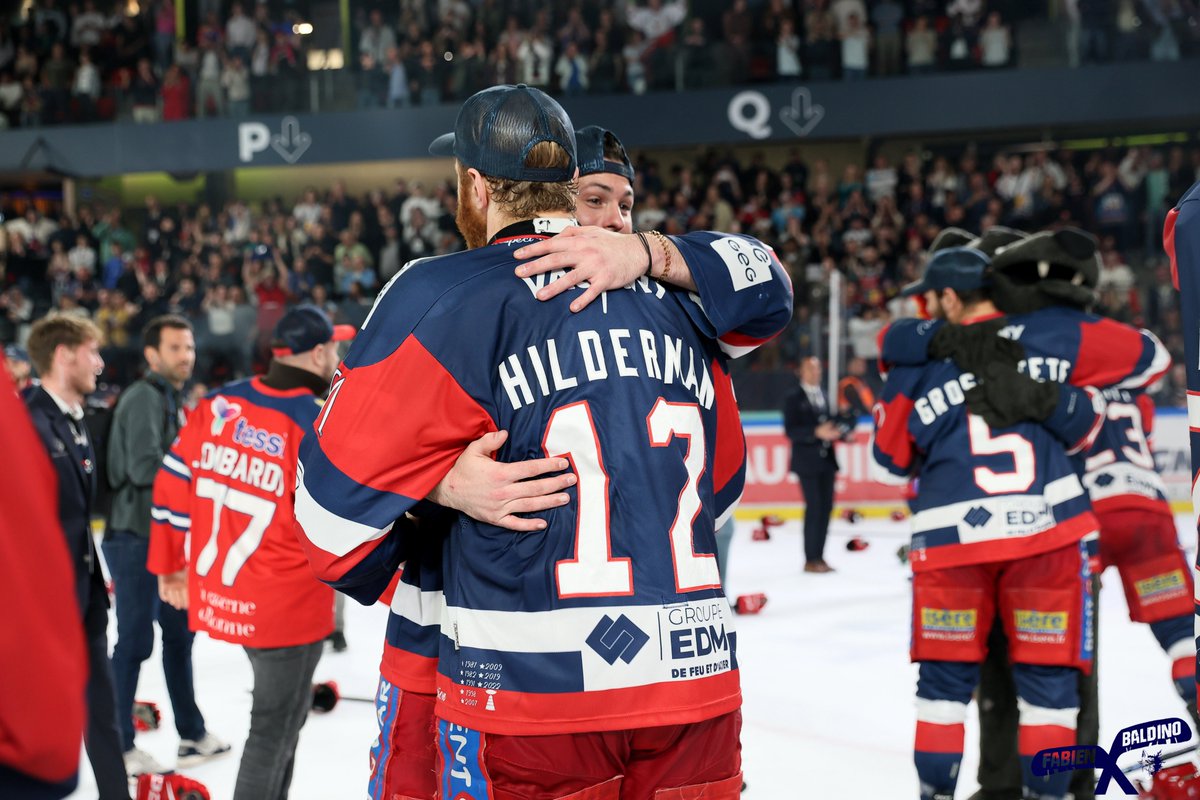 Brûleurs De Loups tweet media