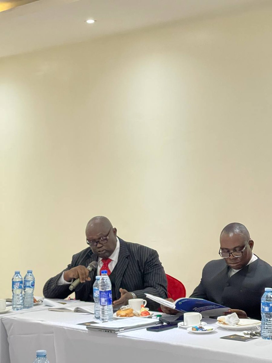 MOJEdoState's tweet photo. TRILATERAL MEETING ON CRIMINAL
JUSTICE COORDINATION BETWEEN THE EDO STATE JUDICIARY, EDO STATE MINISTRY OF JUSTICE AND THE NIGERIAN POLICE FORCE EDO STATE COMMAND HELD ON THE 4th OF APRIL 2025, AT OTI HOTEL SAPELE ROAD, BENIN CITY.
#Justice #EdoState #BeninCity #RoLac https://t.co/2whSOKDT7J