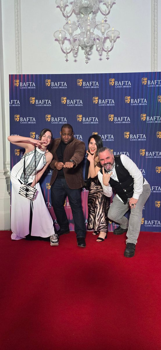 DarkVegetaMad's tweet image. Yesterday was incredible at the @BAFTAGames Nomenees party!!! I saw a lot of good friends and colleagues!
Met Yoko Shimomura... and i am still in shock... and manage to say hi to Ashley Burch
#baftagames #baftagamesawards #gamedevelopers