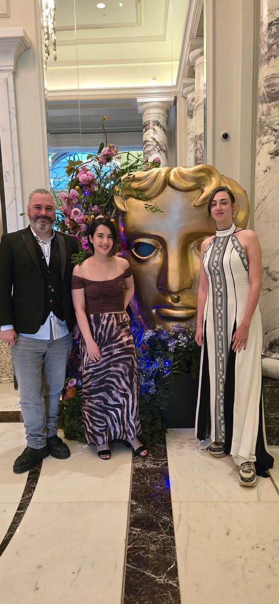 DarkVegetaMad's tweet image. Yesterday was incredible at the @BAFTAGames Nomenees party!!! I saw a lot of good friends and colleagues!
Met Yoko Shimomura... and i am still in shock... and manage to say hi to Ashley Burch
#baftagames #baftagamesawards #gamedevelopers