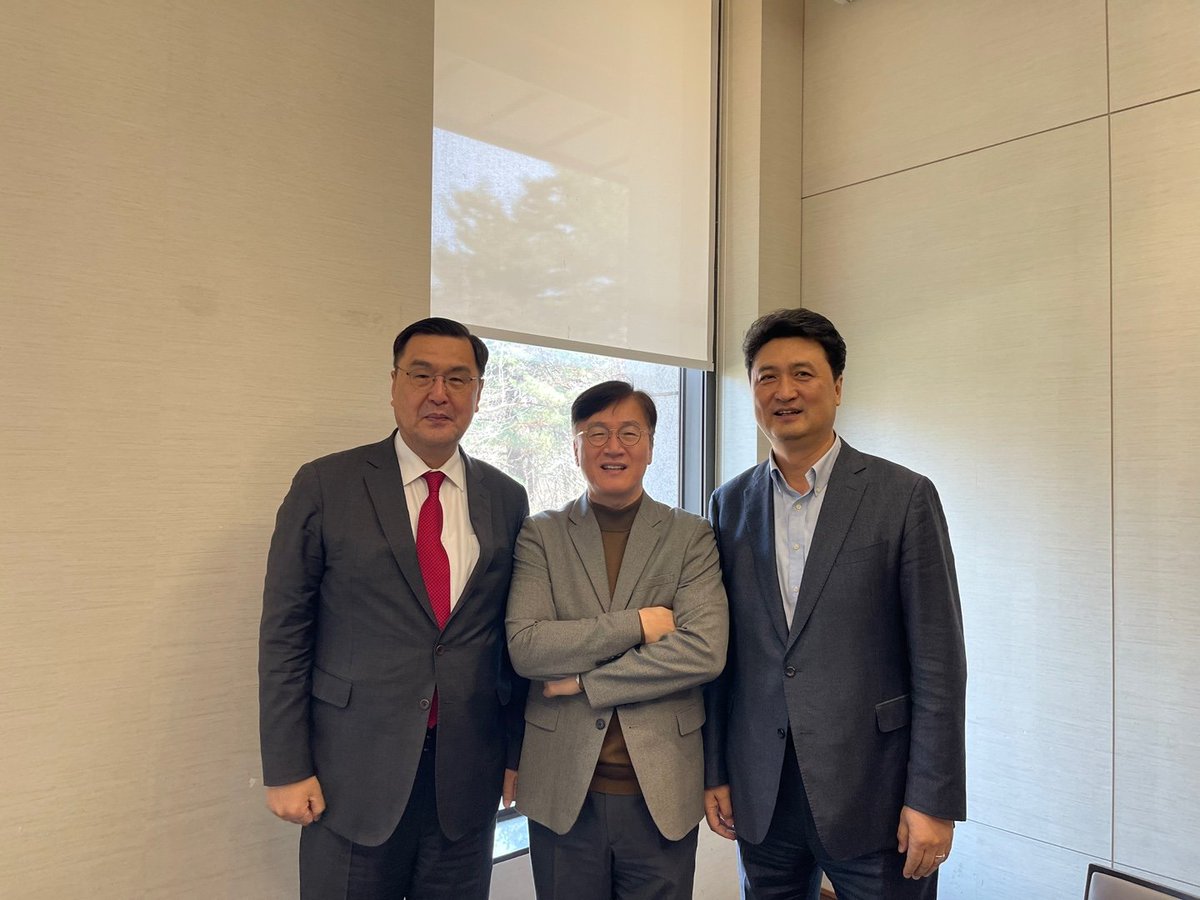 Happy and honored to give a lecture at Seoul National University's Department of Political Science &amp; International Relations regarding the ROK's activities at the UN Security Council.