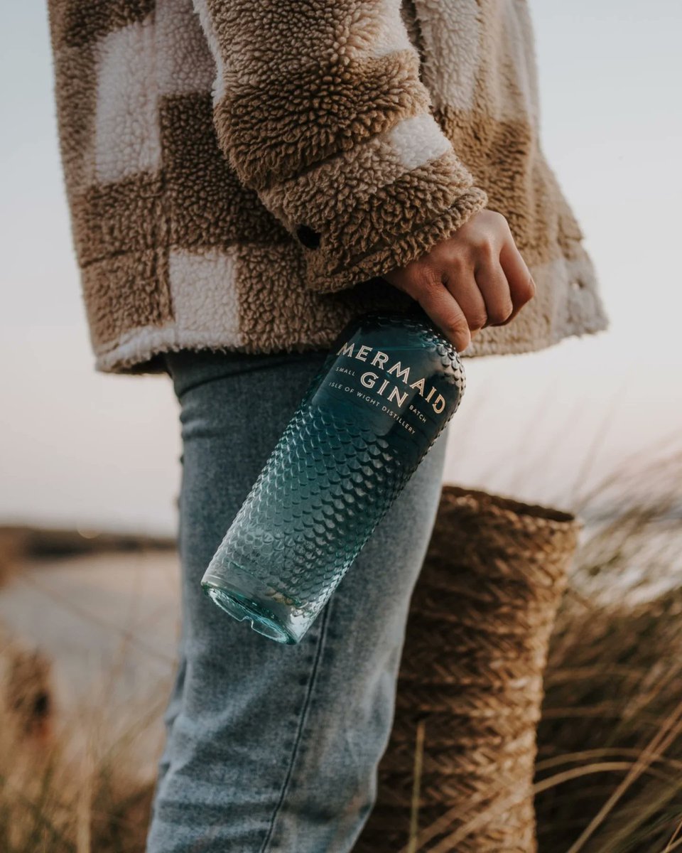 It’s time to enjoy evening strolls with friends and family, finished off with a perfect Mermaid moment. 

Here’s to the season of equilibrium, adventures and sunshine! (Come on sunshine!)

Mermaid Gin
SMALL BATCH GIN

700 ml | SKU: 61810

Available at 98 @bcliquorestores