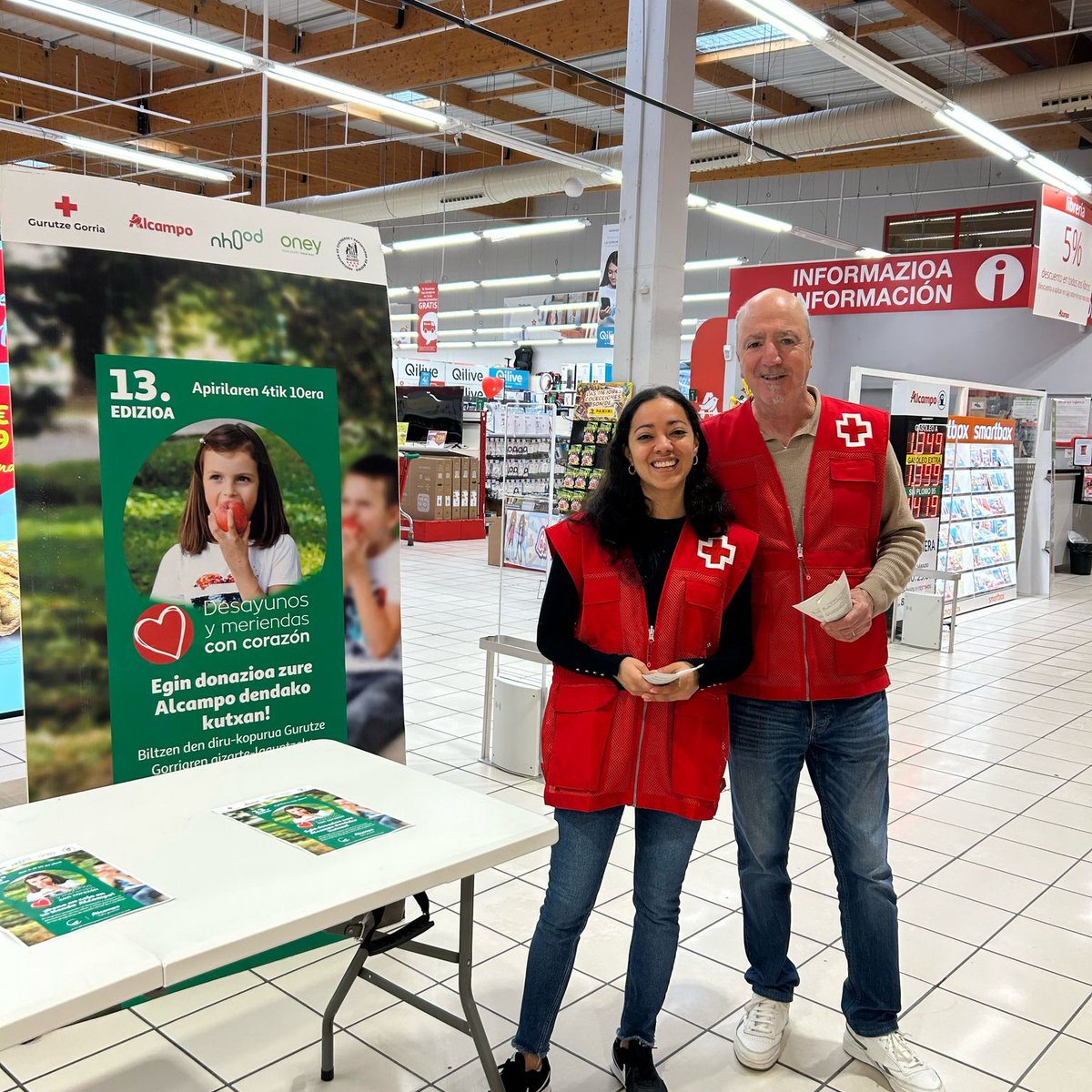 Hasta el 10 de abril, continuamos con la 13ª edición de la campaña de 'Desayunos y Meriendas #ConCorazón'.
Se pueden realizar donaciones económicas en las líneas de caja de <a href="/alcampo/">Alcampo</a> (en Bizkaia: Arrankudiaga, Barakaldo, Durango, Forua y Mungia).