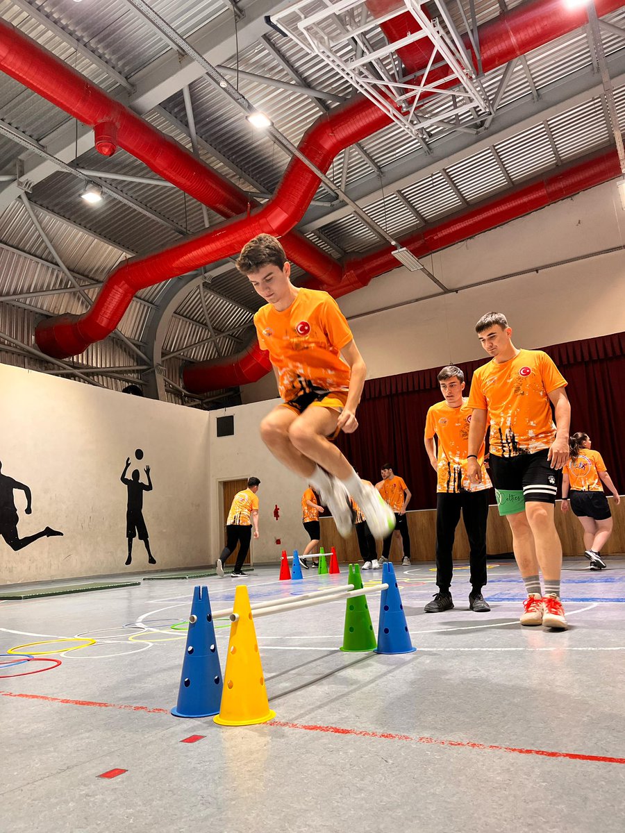 GSB_AkhisarGM's tweet image. #pomem hazırlık 💪
#gsbgençlikhepyanında 

#gsbhepyanında 

#merkezimheryerde 🚀

#akhisar ⭕️

#manisagençlik