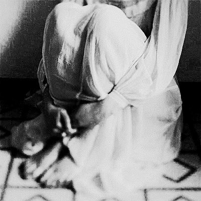 - имя?
- мария.
- полных лет?
- 16.
- место рождения?
- петербург.
- место жительства?
- малая морская, 18.
- семейное положение?
- не замужем, детей нет.
- в каких-либо обществах состоите?
- нет.
- так не пойдёт, марья александровна. заново. имя?
- мария.
- полных лет?
- 16…