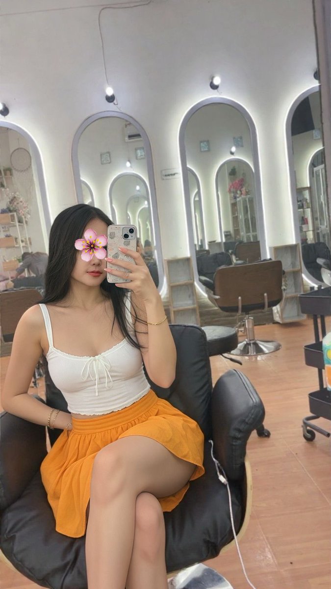 Hallo bebe aku hari ini mulai avail di jakpus , yg mau dadakan atau cod boleh ya sayang 

#availjakpus