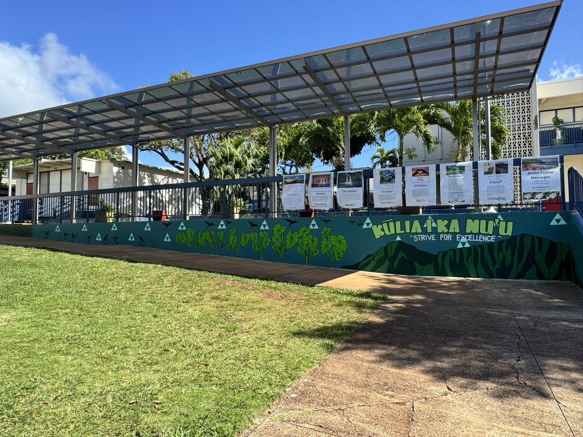 Final day of the Mural! <a href="/RedHillHI/">Red Hill Elementary</a>