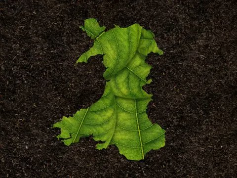 Exciting session on reaching #netzero in Wales!

Learn how local authorities can lead the transition, support emissions reductions, and explore innovative finance opportunities. Let's make a greener future together! 🌍

ow.ly/n8i750Volhy

#academiwales #AWCIC