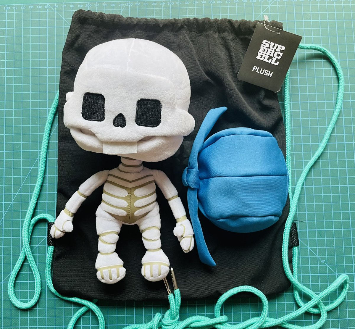 I’ve got three of these exclusive Larry Skeleton plushies. DM me for more info or if interested in getting one.