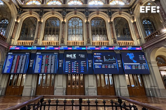 El  IBEX 35 ha perdido en las tres últimas sesiones casi un 12 %, afectado por la guerra arancelaria y el miedo a una recesión global.

efe.com/economia/2025-…