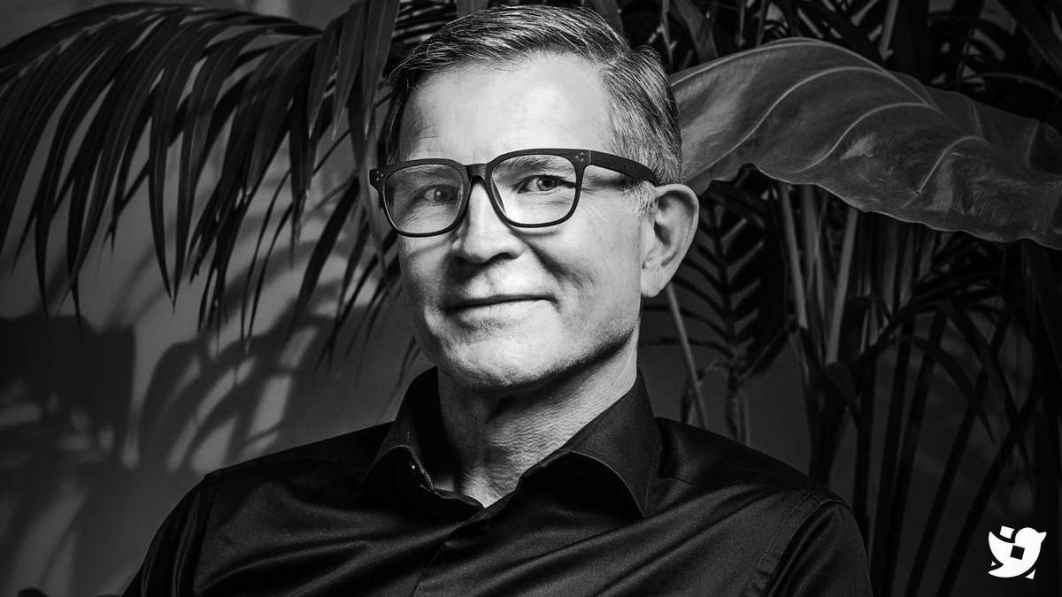 Roblox_RTC's tweet image. David Baszucki, co-founder and CEO of Roblox, has peacefully passed the time in his home in California at the age of 62.