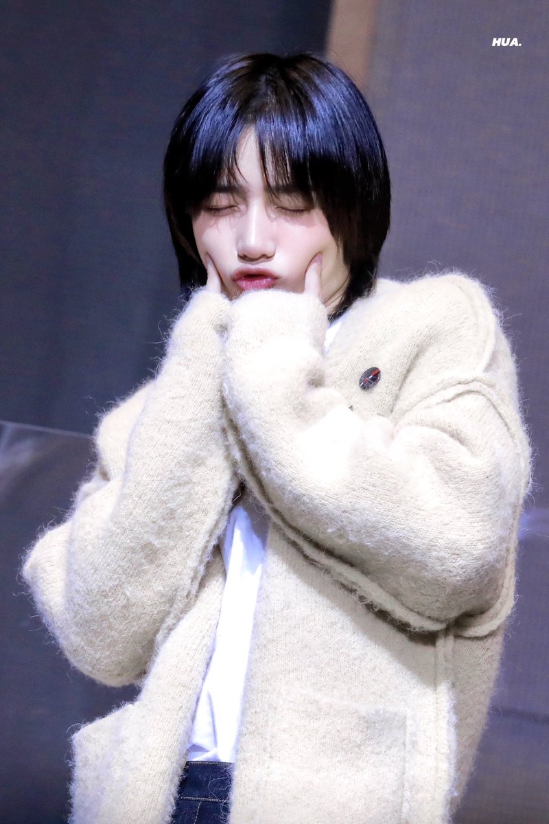 210612

#AprilFoolsDay
#TXT #TOMORROW_X_TOGETHER
#범규 #BEOMGYU
#TXT_BEOMGYU #TXT_범규
#杋圭 #崔杋圭