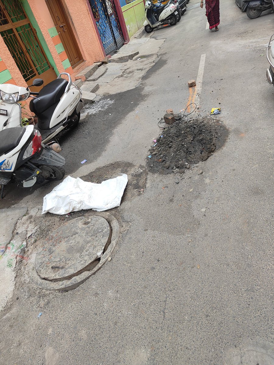 Crypto_Clust3r's tweet photo. Address: 3rd A cross, 2nd main, Bapujinagar, Bengaluru - 560026 https://t.co/DfquHWbjUT
