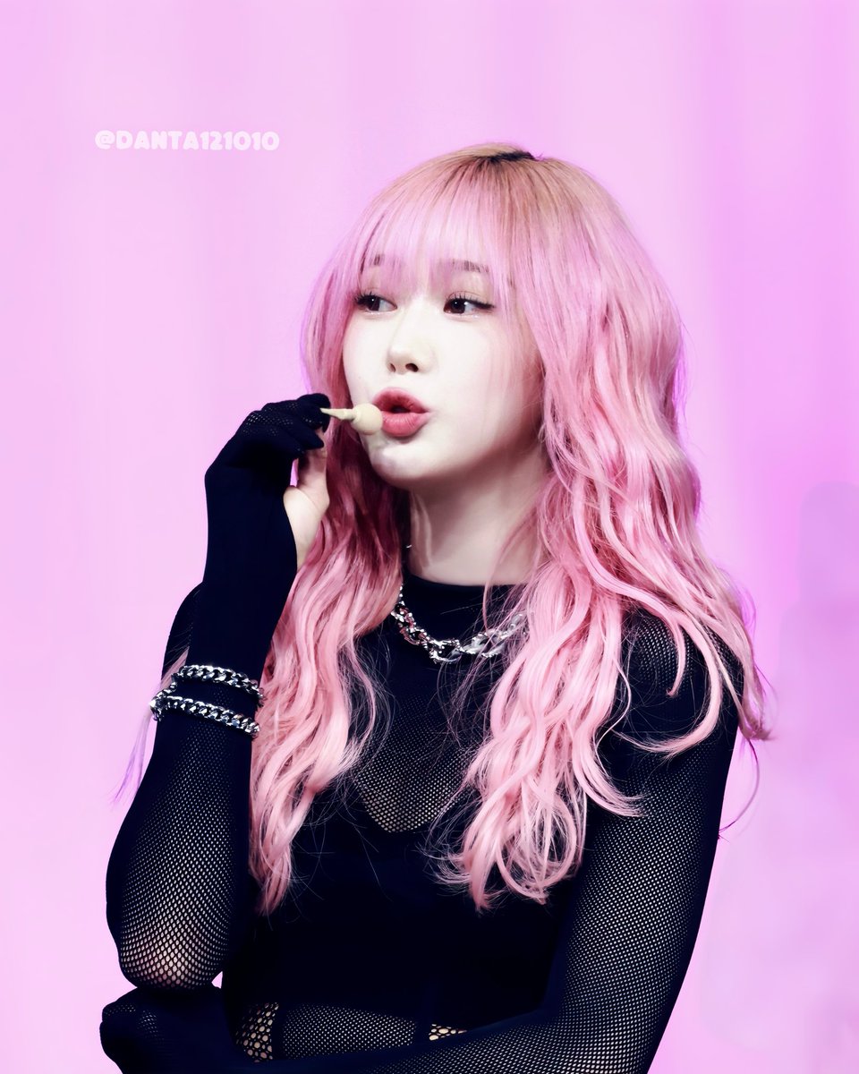 Danta121010's tweet photo. Happy April Fools' Day😋
#AprilFoolsDay #GISELLE #지젤 #ジゼル https://t.co/xUoDqtXUyM