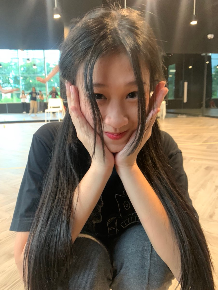 N_IntanJKT48's tweet photo. i rilly rilly love u🤍 https://t.co/8gBBX10SgF