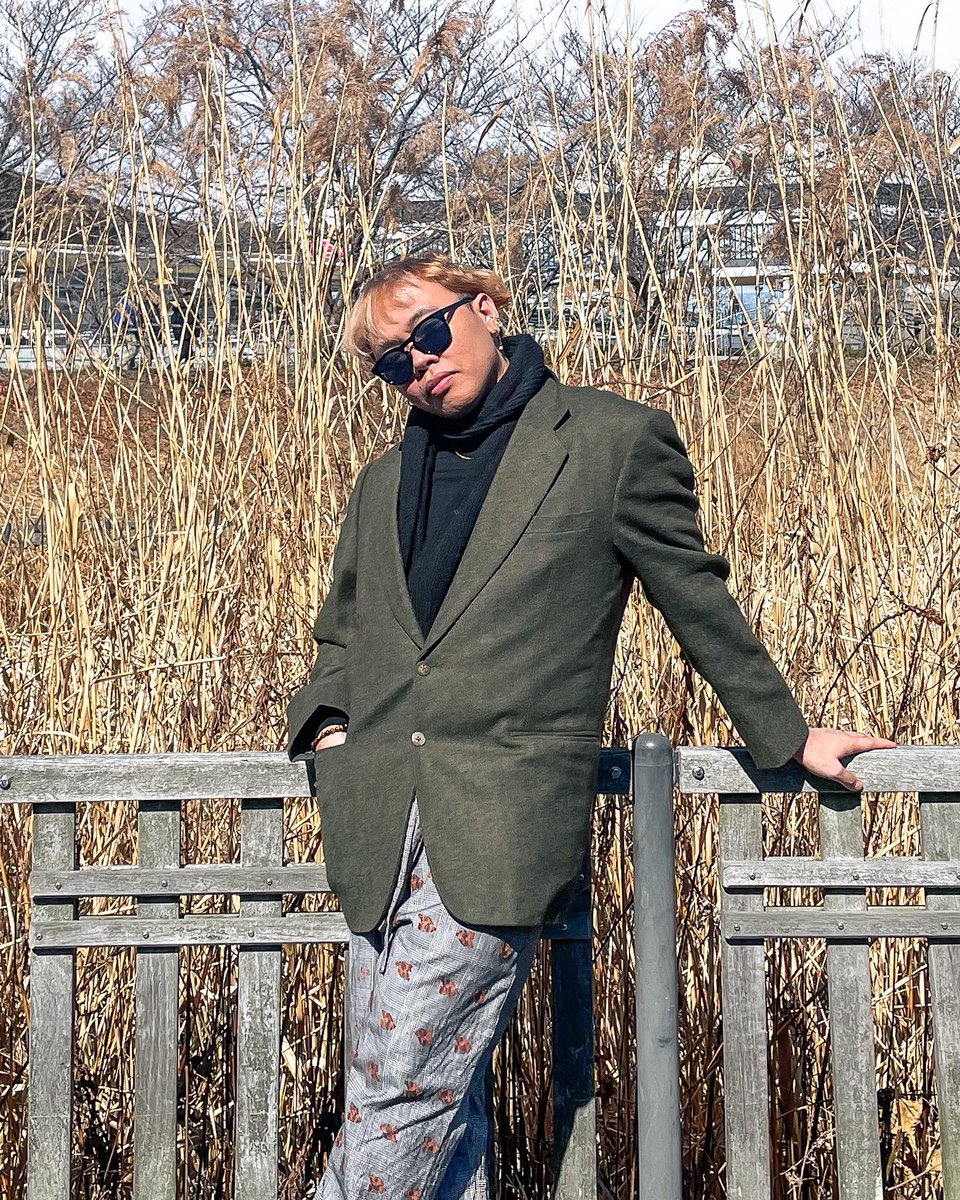 kirbyklaus's tweet image. Thrift store chic meets National Geographic.

#ootdnikirby #kirbytravels #minohcity #osaka #japan