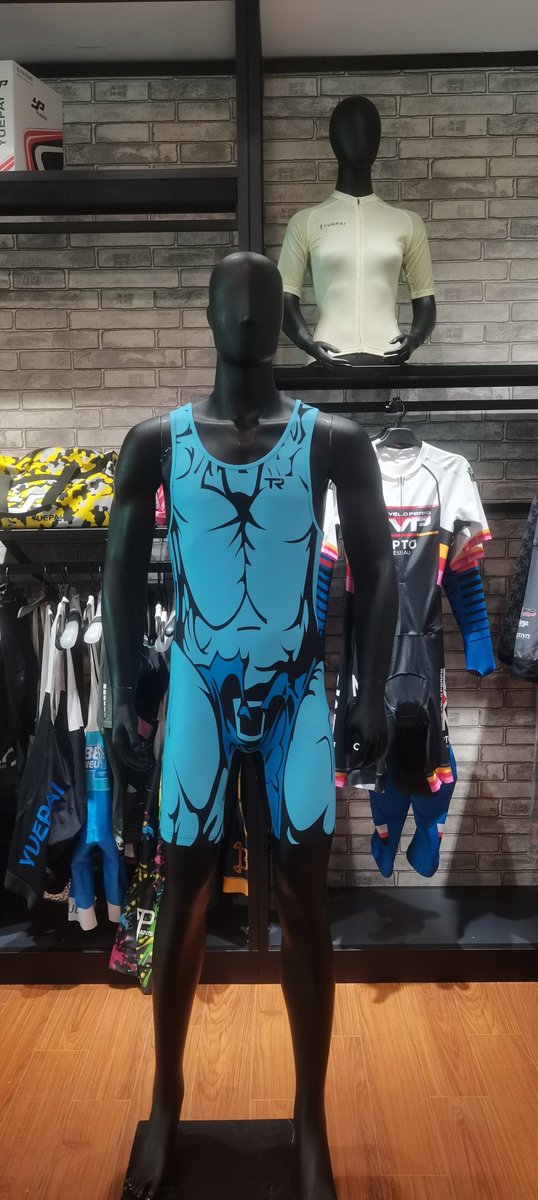 Rowing and wrestling clothing 🤼‍♀️ 🤼‍♂️

Close-fitting fabrics reduce the resistance of clothing.
Soft fabrics reduce the damage caused by friction during exercise.
Antibacterial fabrics reduce the damage to human skin caused by sweat stains.

#YUEPAI #Rowingwear #wrestlingwear