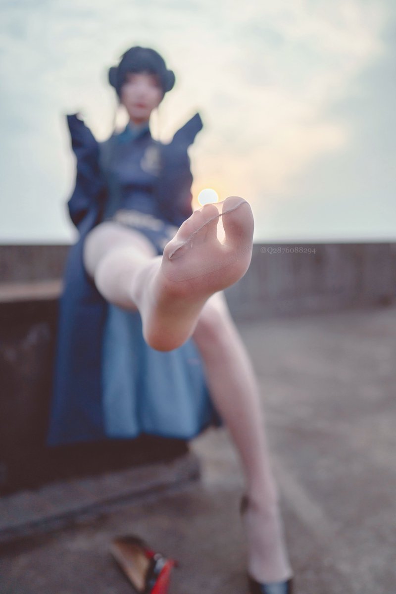 closer~