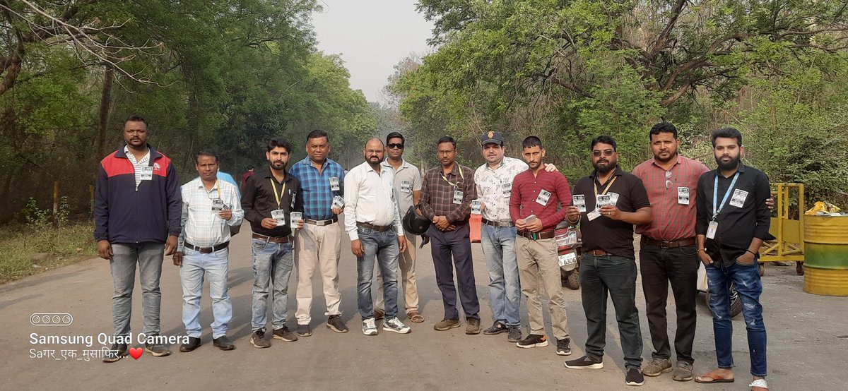 वाहन निर्माणी जबलपुर में UPS/NPS के विरोध में ब्लैक बैच लगाकर ब्लैक डे मनाया गया..  
No NPS No UPS 
Only #OPS #OPS_लागू_करो #ops