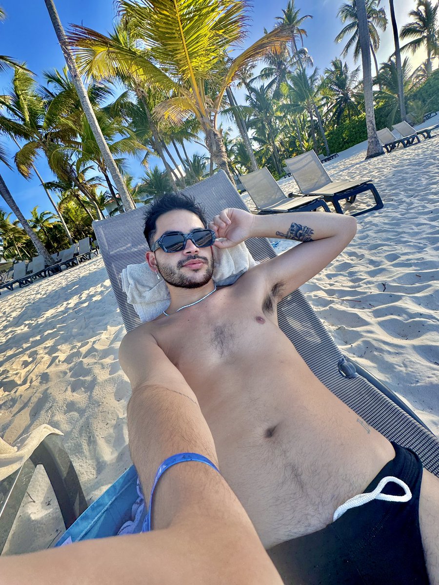 eze_leiva3's tweet photo. 🏝️☀️💦 https://t.co/T2WFP1Yzoy