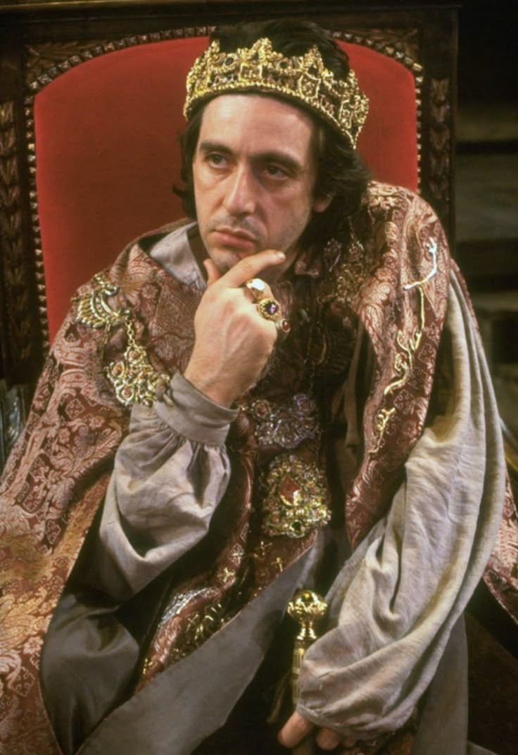 robcinodaily's tweet photo. Al Pacino in the play 'King Richard III' (1979) https://t.co/Q1O8BtegHX