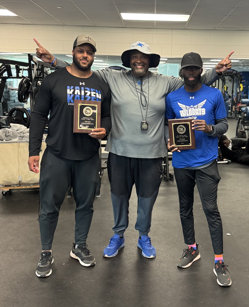 Dekaney High School Boys Track and Field 🐾 tweet media