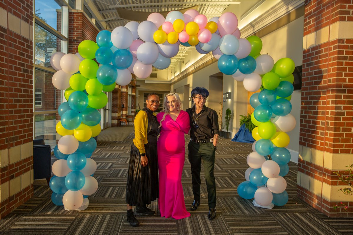 PittCC's tweet image. 🌟 What a night to remember! The Tri Alpha Spring Soiree was bursting with joy, vibrant music, and unforgettable moments! 🎶✨ Everyone came together to celebrate the incredible accomplishments of first-generation students. #pittcc #TriAlpha #FirstGen