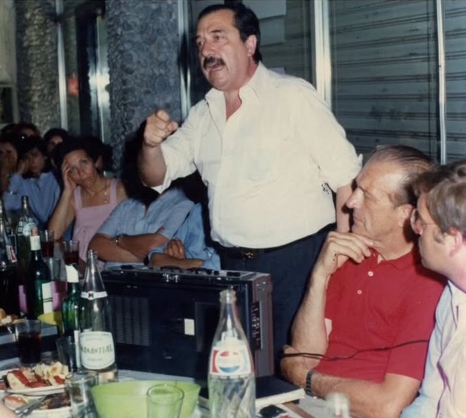 Por esas sobremesas radicales donde nos invitabas a pensar y a luchar por un país mejor🇵🇱 #GraciasRaúl