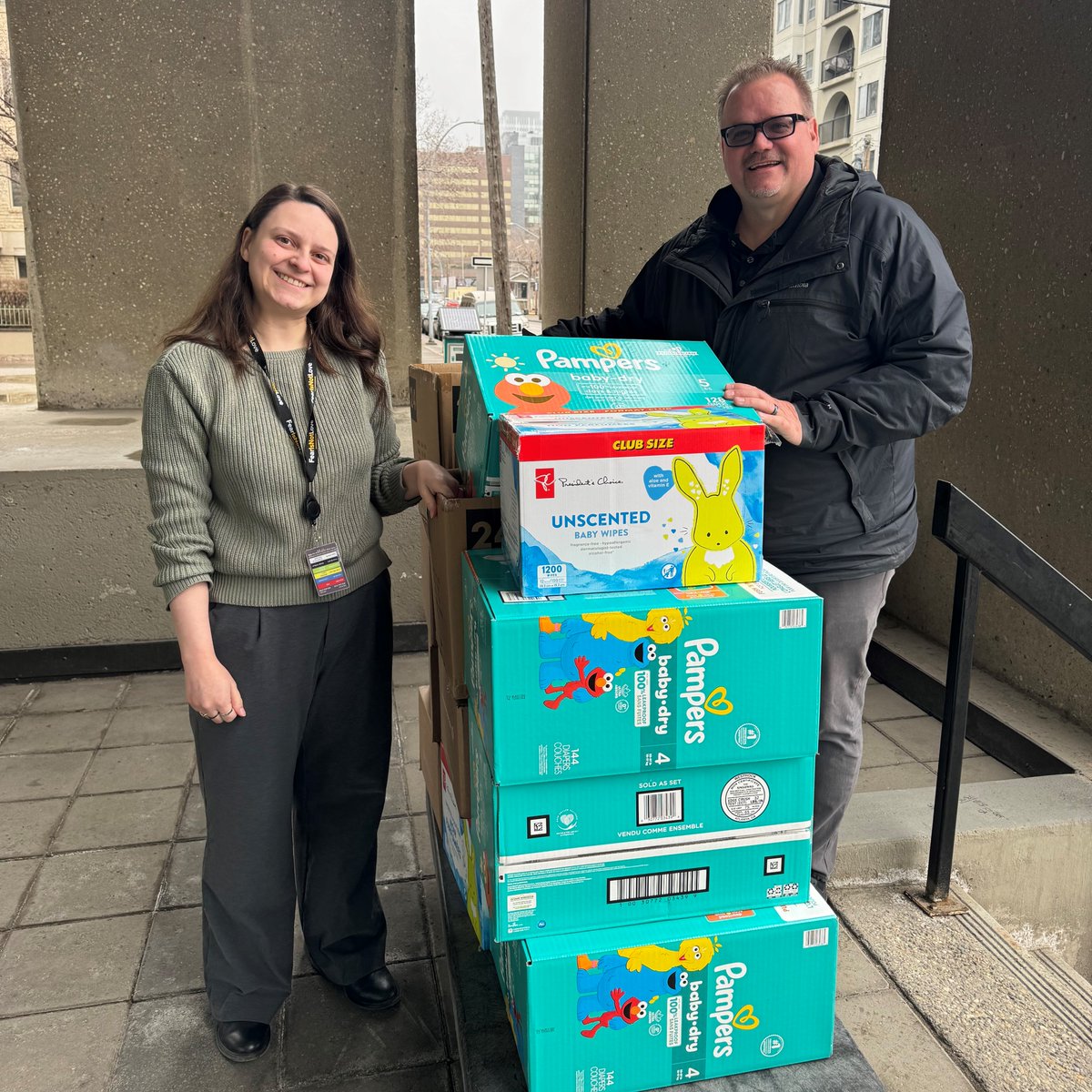 Goldthorpe_Jake's tweet photo. What could be better than giving once this month? Giving twice! We are proud to have donated $1,132.49 worth of goods to the Calgary Women's Emergency Shelter! #fearisnotlove #betterthingsmoments #desjardinsagent https://t.co/nTAhmrwNzi