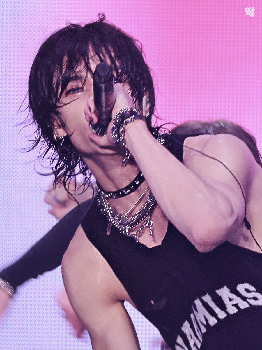 떡 tweet media