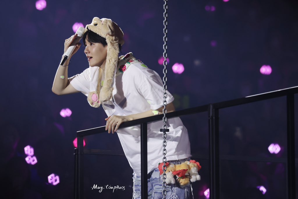 May_may_08116's tweet photo. 𝐇𝐚𝐩𝐩𝐲 𝐀𝐩𝐫𝐢𝐥 𝐅𝐨𝐨𝐥𝐬' 𝐃𝐚𝐲 

#AprilFoolsDay #만우절
#백현 #BAEKHYUN #ベッキョン https://t.co/nyNrOcLNKP