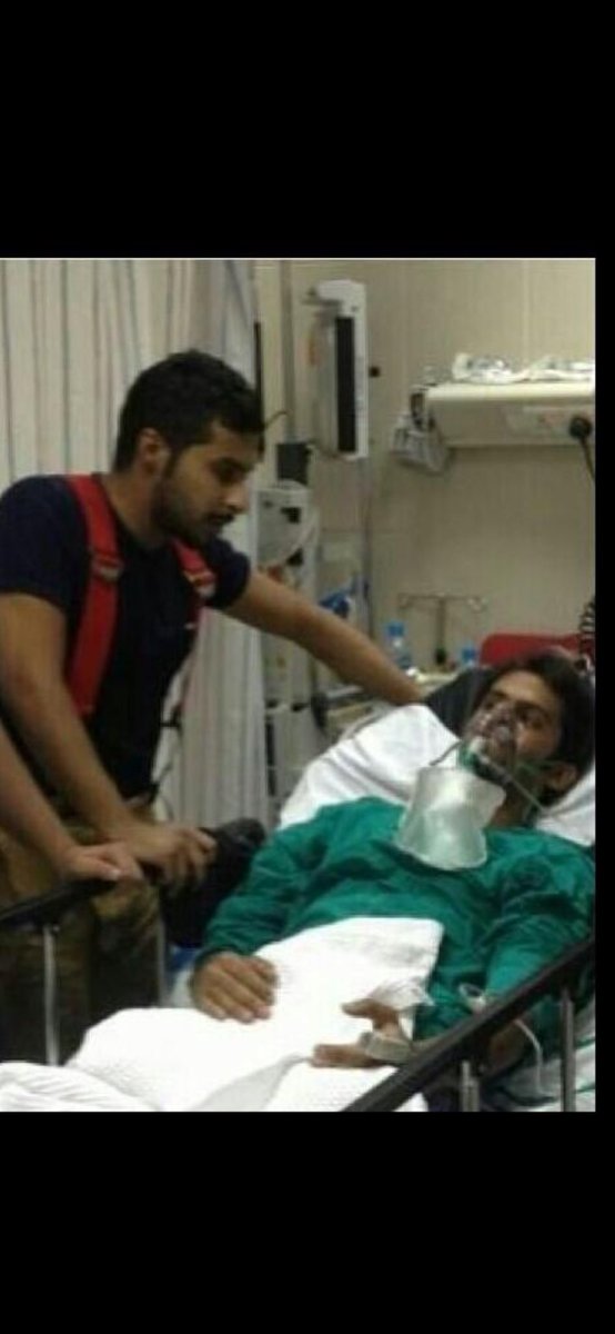 عسى قبرك مثل قلبك بياض وممتلي بالنور
وتحتك جنةٍ خضراء بسحابة خير ممطوره .

الله يرحمك ويغفر لك على الزين يابوفهاد
#سالم_فهاد_الفروان