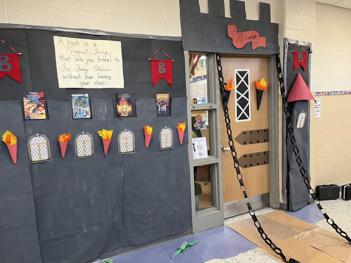 GoMESDukes's tweet image. The MES PTA hosted the annual door decorating contest during March for Pick a partner and read ( PARP) month. Here are the winners: Kindergarten- Mrs. Appler, 3rd- Ms. Marrone &amp;amp; Mrs. Cassidy, and 5th- Mrs. Bogaczyk 📚incredible creativity! @marlborosd @MsAmodeoAP