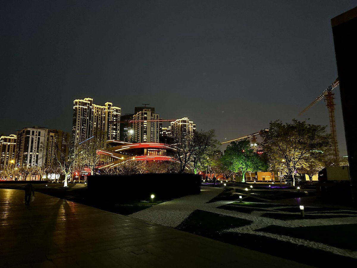 Amazing first day in Shanghai! ✈️ 🇨🇳
I’m grateful for my amazing host, Prof. Xiaosong Xue of Shanghai Institute of Organic Chemistry! 🙏🏼 😃