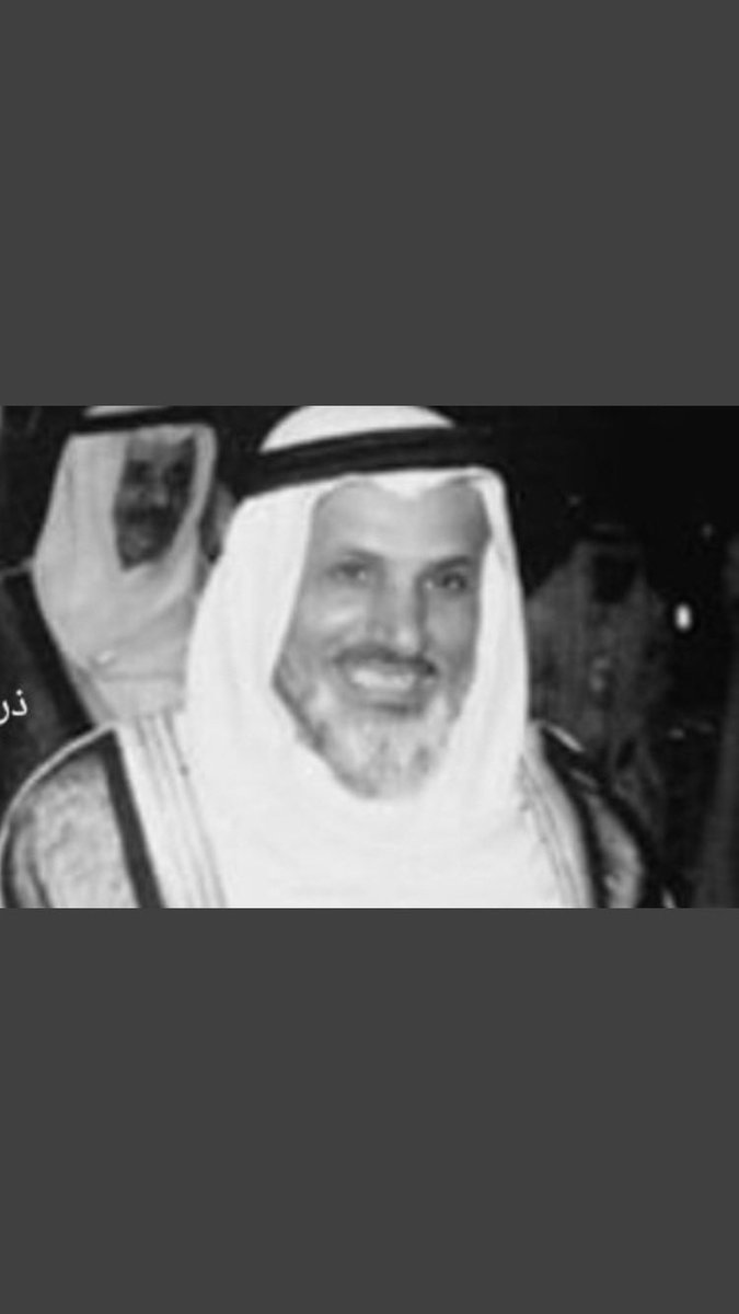 ADELABUTAMER1's tweet photo. لعمرك ما الرزية فقد مال
ولا شاة تموت ولا بعير
ولكن الرزية فقد حُرٍّ
يموت بموته خلق كثير

#فهد_ابوتمر https://t.co/4u4Ns7NYDC