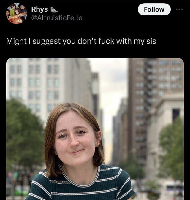 shroomboii's tweet image. Just watched Lilsimsie’s wedding video…