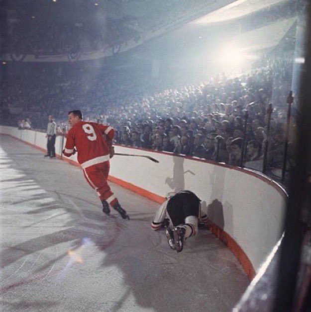 sigg20's tweet photo. Born #OTD 1928 The Legendary “Mister Hockey"
Gordie Howe.
#NHL #Detroit #RedWings #HOF #Legend #Hartford https://t.co/lyGD82QfNI