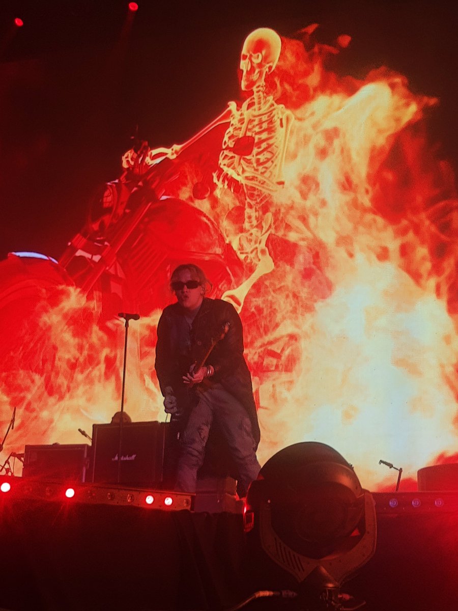 Victelechea's tweet image. YO TAMBIEN QUIERO QUE VEAS LA FOTO QUE TE SAQUE Y COMPARTÍ 25 MILLONES DE VECES LOCO DAME BOLA 😭 es que mira lo que sos @GuidoAIRBAG