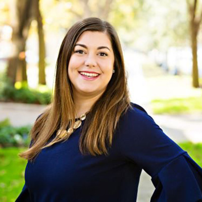 LSWO's tweet image. 👉The #LSWO welcomes Megan Carfa as it's new Chief Development Officer. Her passion for music led her to the nonprofit arts sector and we are excited to have her join the team.

Meet Megan this Sunday, April 6th, 3 PM, at @MPH_Dallas: ticketdfw.com/event/the-beau… #musicchanginglives