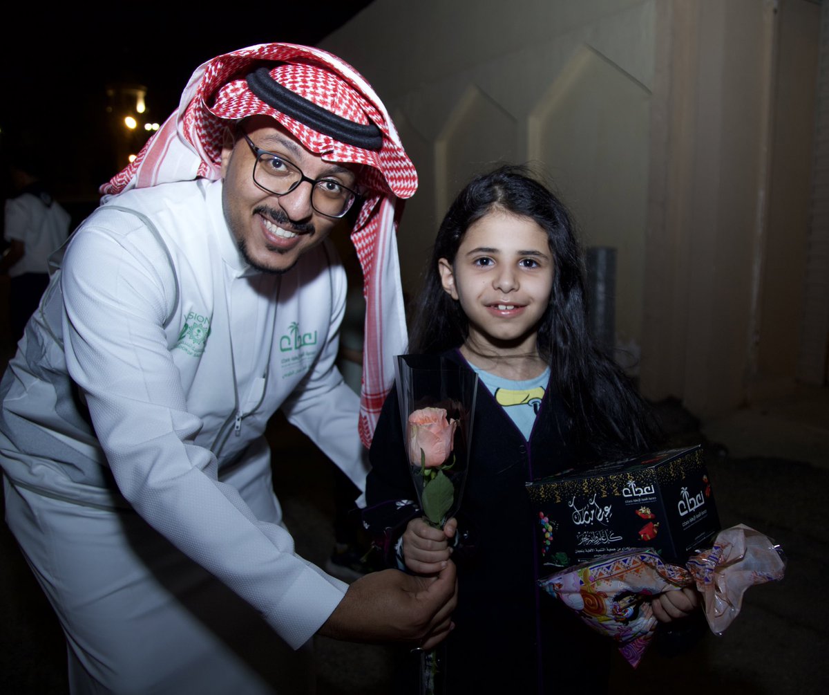 t_najaan's tweet photo. في حينا حوامه 🫶🏼🥳

#حوامتنا_استثنائية 
#جمعية_التنمية_بنعجان
#إدارة_الإعلام_والتواصل https://t.co/YwkoMdQwKd