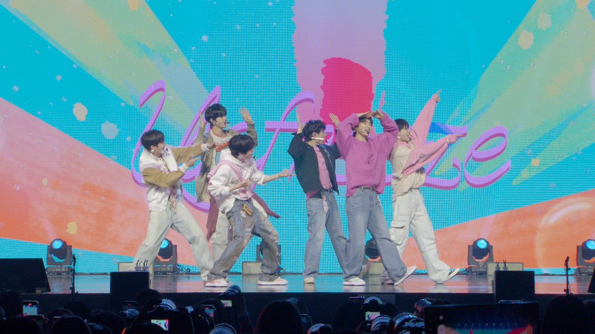 TPST__official's tweet photo. [🎬TEMREC]

TEMPEST - Unfreeze｜Showcase Stage Video

🔗 https://t.co/P16reVpcD9

#TEMPEST #템페스트
#한빈 #형섭 #혁 #은찬 #LEW #태래
#RE_Full_of_Youth #Unfreeze
#TPST_Unfreeze https://t.co/KWEtGZtt7D