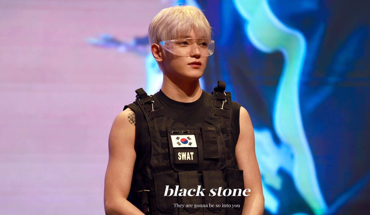 black stone tweet media
